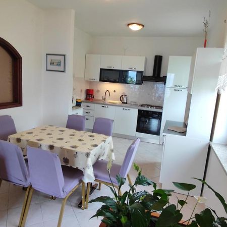 Apartman Persic มอชเชนิชกา ดรากา ภายนอก รูปภาพ